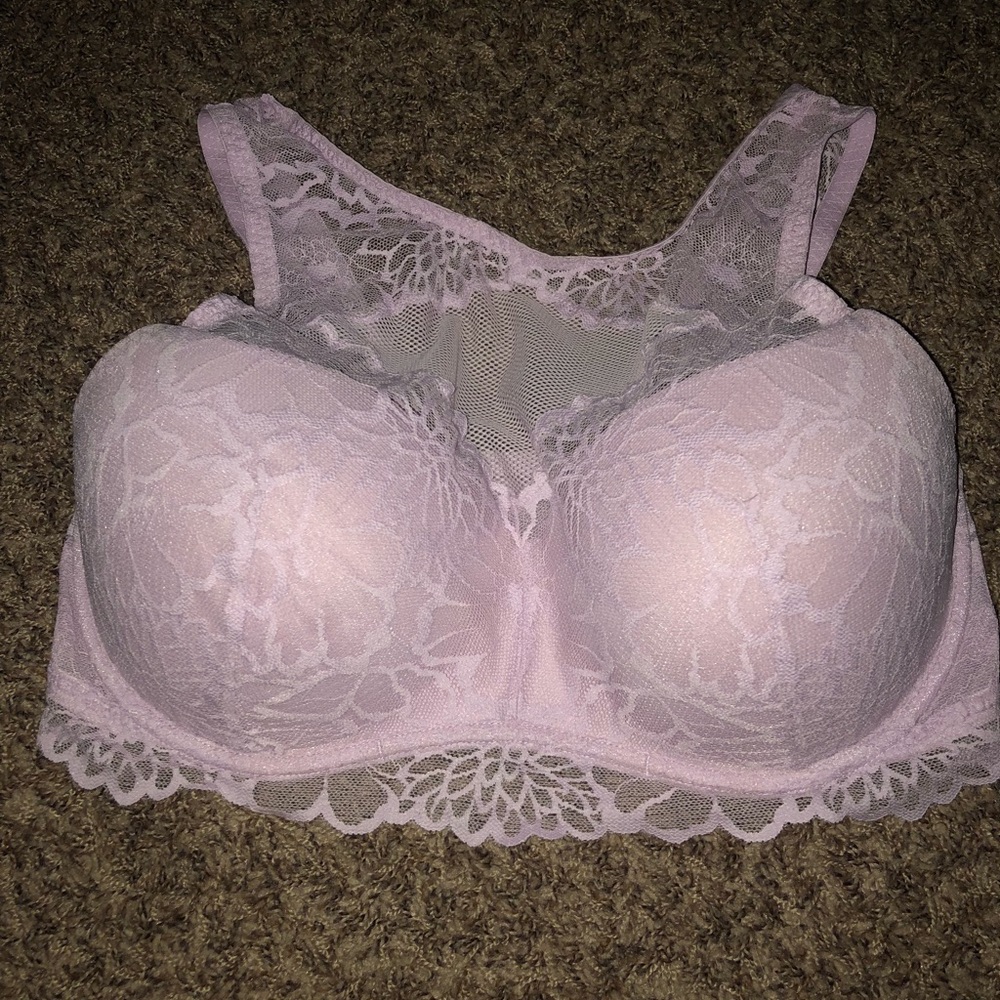 Victoria secret pink bra NEVER WORN !